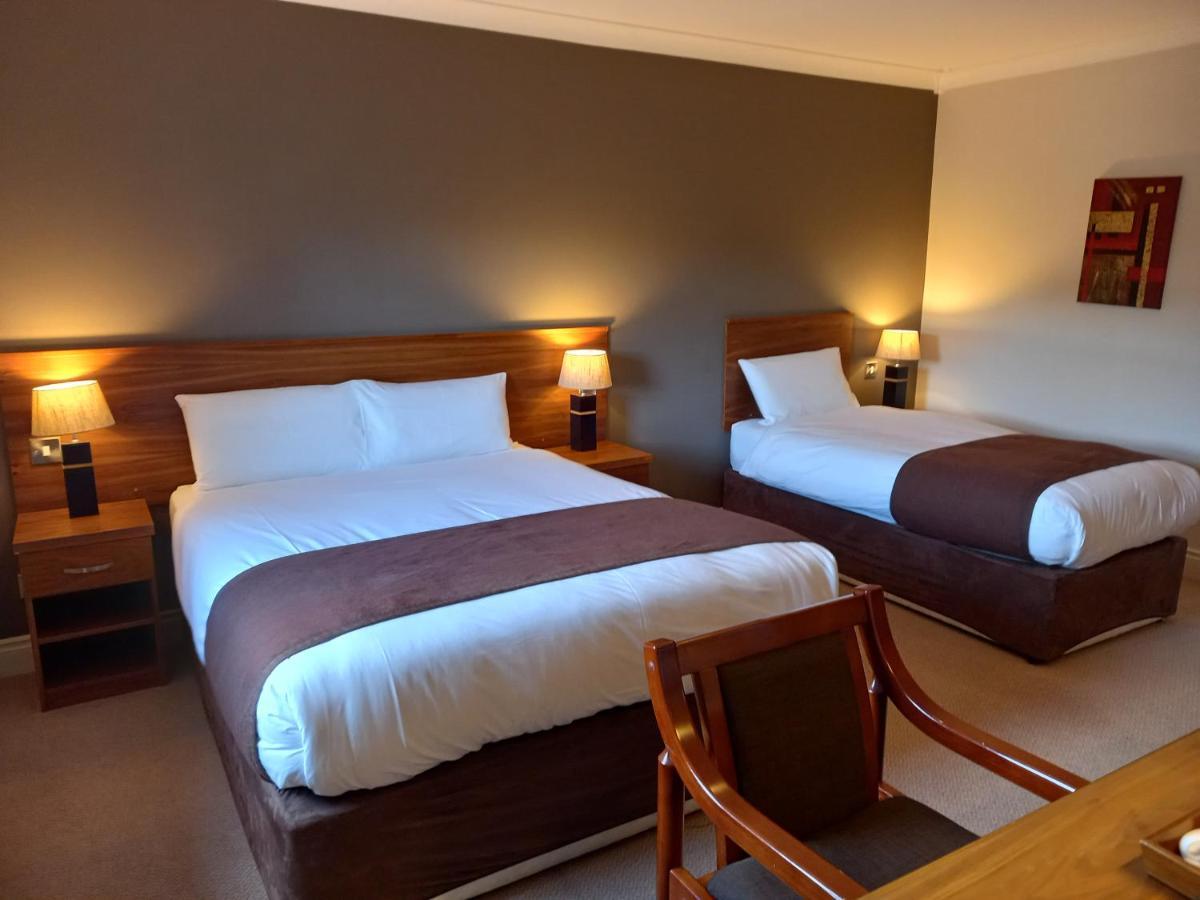 Hillcrest Guest House Клонмель Екстер'єр фото